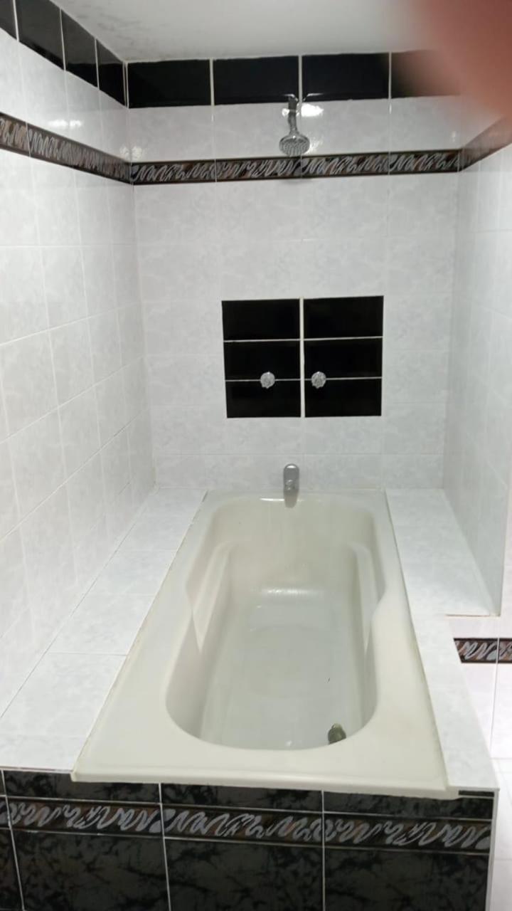 Casa Hotel Botero メデジン エクステリア 写真